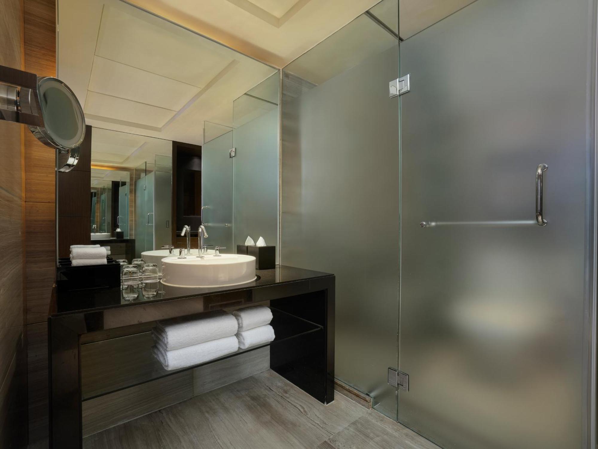 Courtyard By Marriott Shanghai Xujiahui Extérieur photo