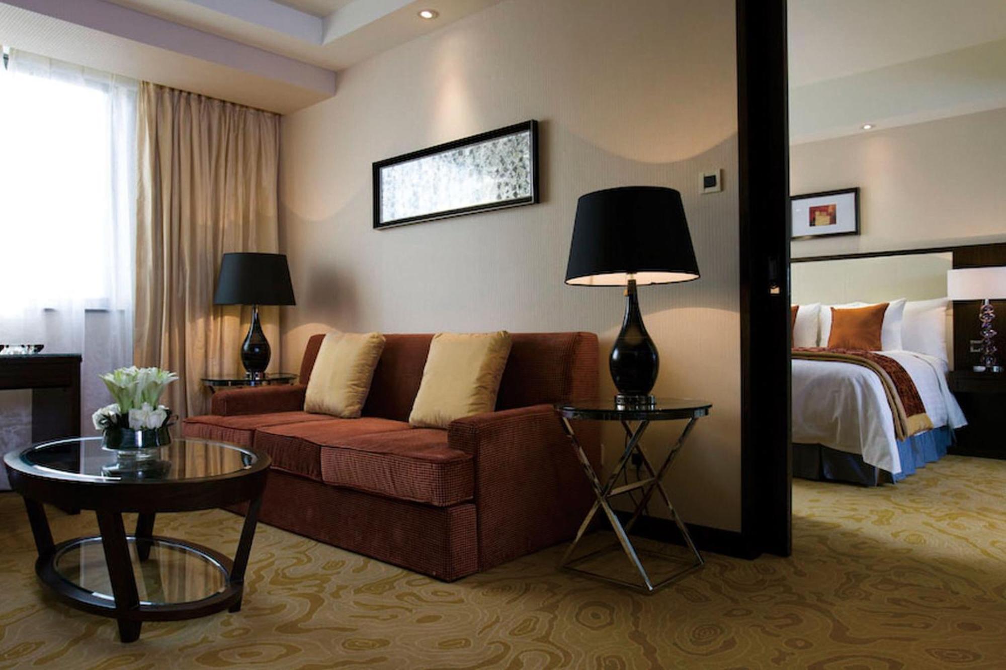 Courtyard By Marriott Shanghai Xujiahui Extérieur photo