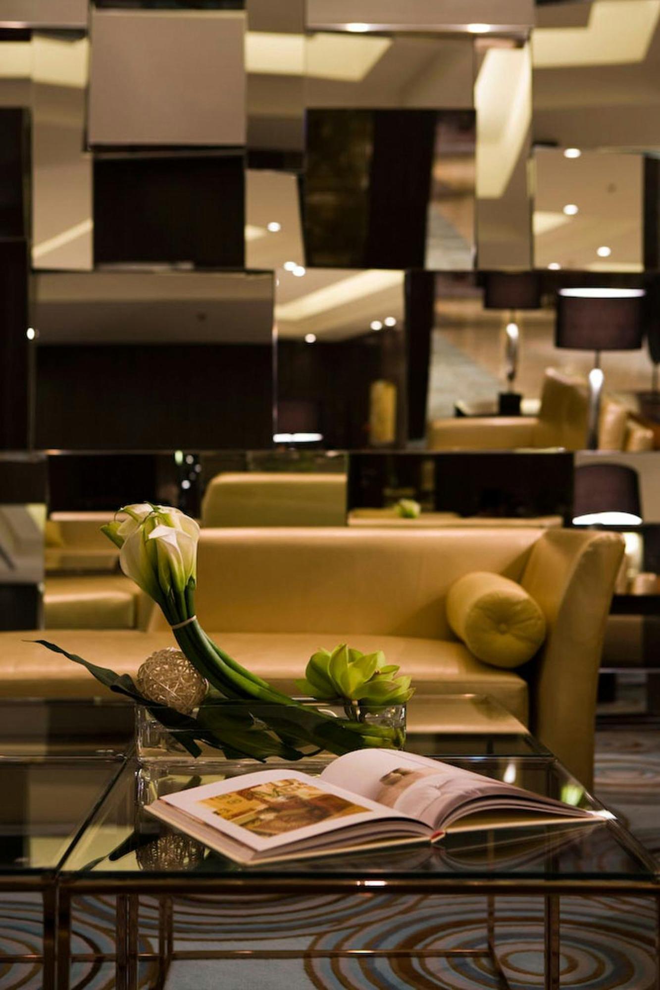 Courtyard By Marriott Shanghai Xujiahui Extérieur photo